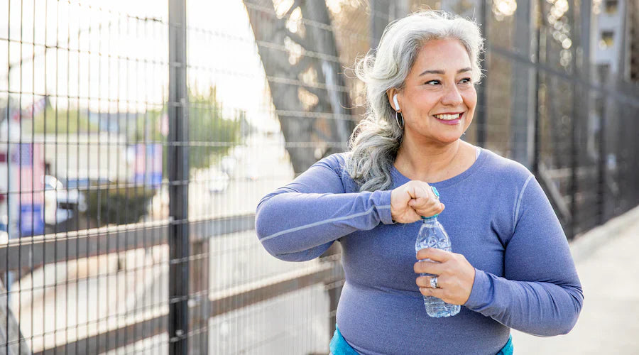 How Much Water Should You Really Drink if You Have Incontinence?